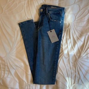 Vero Moda Mid Rise Slim Jeans